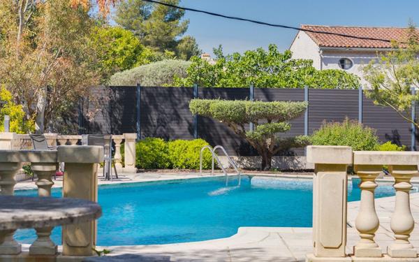 Maison à vendre    6 pièces • 223 m2 Allauch