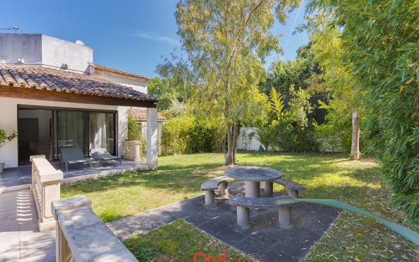 Maison à vendre    6 pièces • 223 m2 Allauch
