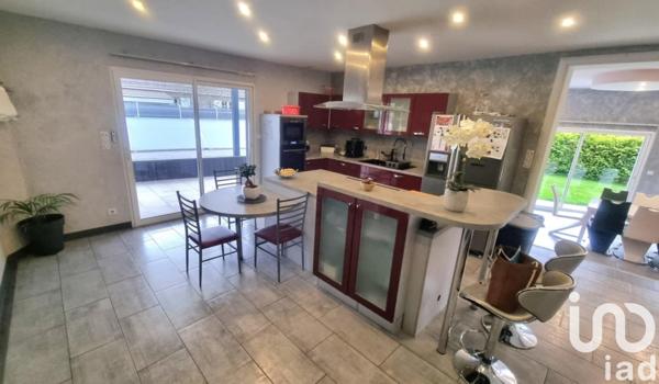 Maison à vendre 6 pièces 238 m² Fraize
