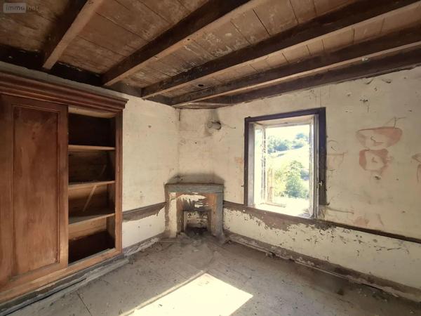 Achat - Maison Saint-Dier-d'Auvergne 63520 3 pièces 130 m 2 56416 m 2