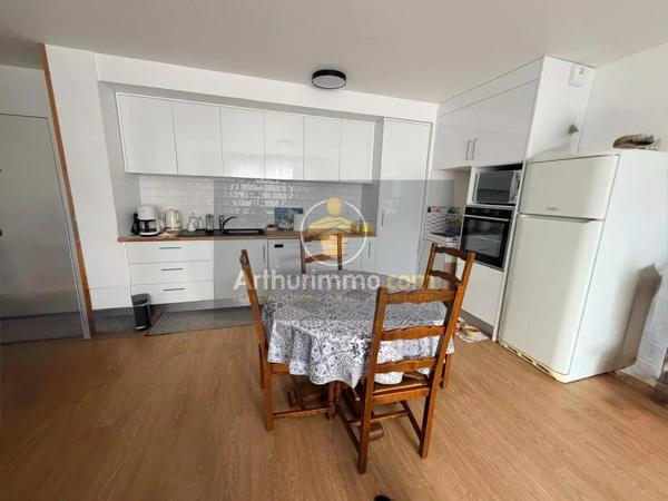 Vente                                                      Appartement
                        
                     3 pièces                                         à Gretz-Armainvilliers