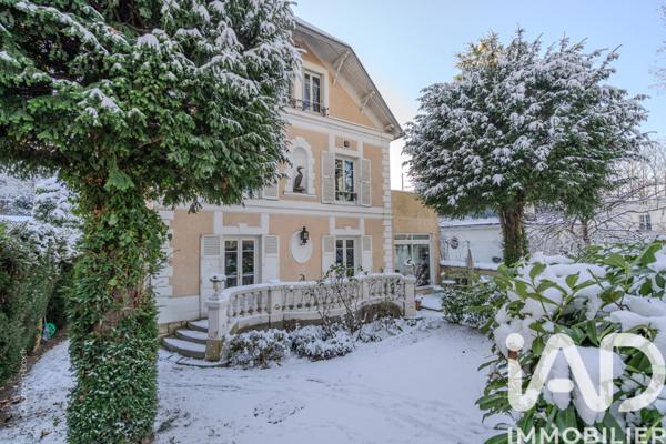 Maison à vendre 8 pièces 200 m² Saint-Maur-des-Fossés