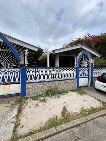 Maison à vendre 4 pièces KOUROU (973)