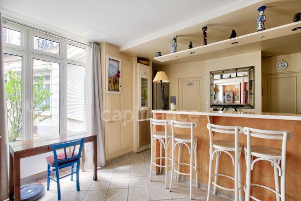 Paris 11ème Arr - Place Léon Blum/Voltaire - Appartement/Loft 53 m2 au calme dans passage privé - DPE "E" - Adapté PMR