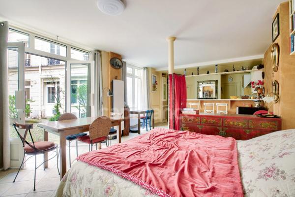 Paris 11ème Arr - Place Léon Blum/Voltaire - Appartement/Loft 53 m2 au calme dans passage privé - DPE "E" - Adapté PMR