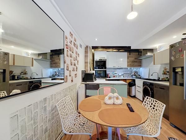 Maison village 70m² type 3 au calme VILLA ROSA: Une maison de village au charme singulier, entre histoire et douceur de vivre: