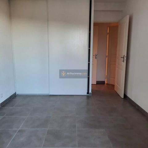 Location Appartement 4 pièces 77 m2 à Roquebrune-sur-Argens