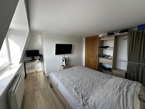 EXCLUSIVITÉ, Maison entièrement rénovée vue sur les champs, 3 chs, jardin