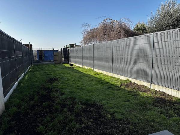 EXCLUSIVITÉ, Maison entièrement rénovée vue sur les champs, 3 chs, jardin