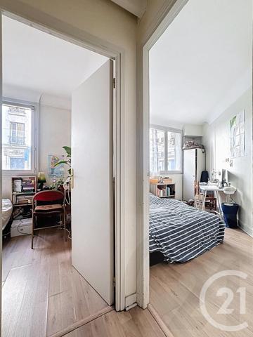 Appartement F3 à vendre  3 pièces - 39 m2 PARIS - 75018