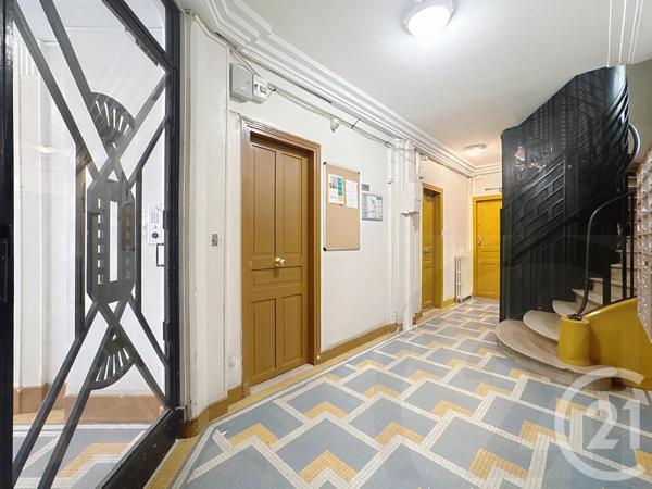 Appartement F3 à vendre  3 pièces - 39 m2 PARIS - 75018