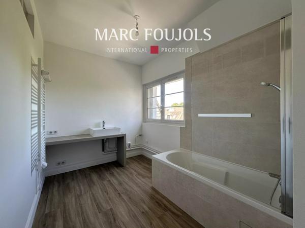 Senlis – Appartement avec cave et stationnements