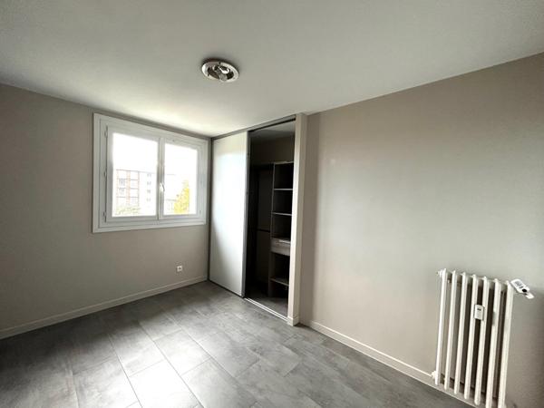 Appartement Nantes 3 pièces 61m² stationnement + cave