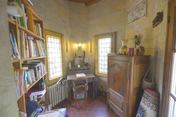 Château - MESCHERS SUR GIRONDE