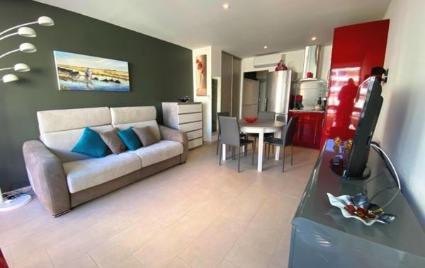 Vente Studio Cabine Vue Latérale Mer rénové(e) Le grau-du-roi   