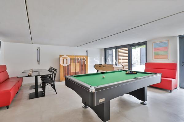 VILLAS KOSKENIA – Un domaine d’exception en location saisonnière au coeur du village avec piscine et plage à pied – 14 personnes, GUETHARY
