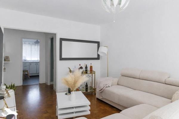 Appartement 200 000 € Poissy 3 p 62 m² DPE E