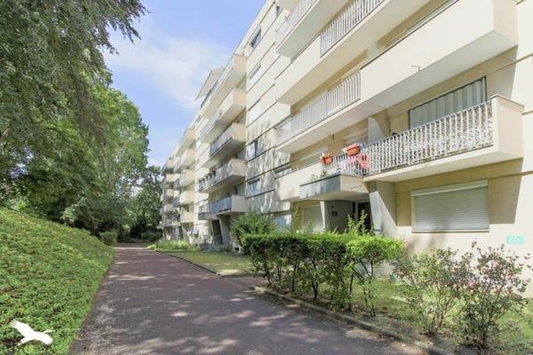 Appartement 200 000 € Poissy 3 p 62 m² DPE E