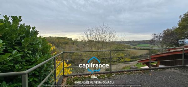 A vendre, superbe maison de plain-pied avec dépendance et vue panoramique.