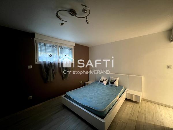 Gande pavillon de 185 m2 de 2013 dans le centre de DANGE