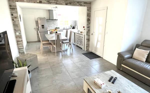 Maison à vendre    3 pièces •  Ychoux