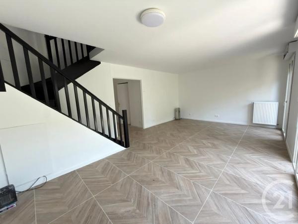 Maison à vendre  5 pièces - 96,20 m 2   EVRY  - 91