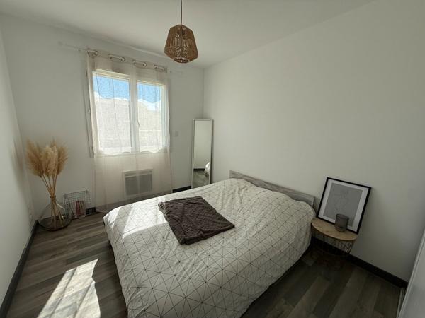 PAVILLON CLIMATISE DE PLAIN PIED 3 CHAMBRES JARDIN A LAVALETTE