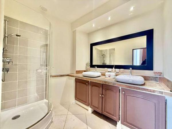 Appartement Cannes 2 pièce(s) 39 m2 SUQUET