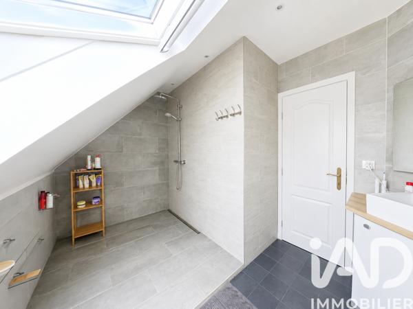Maison à vendre 7 pièces 140 m² Boussy-Saint-Antoine