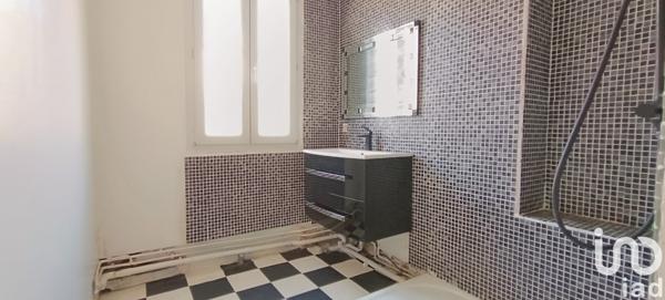 Appartement 2 pièces de 52 m² à Chaville (92370)