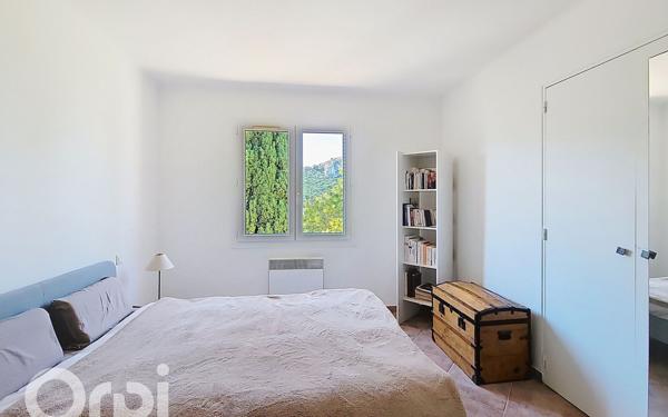 Appartement à vendre    4 pièces • 86 m2 Le Beausset