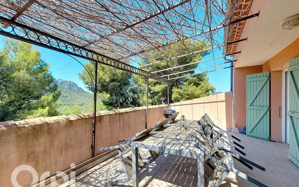 Appartement à vendre    4 pièces • 86 m2 Le Beausset