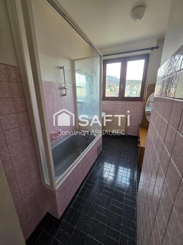 Appartement lumineux avec balcon, ascenseur et parking à Gap