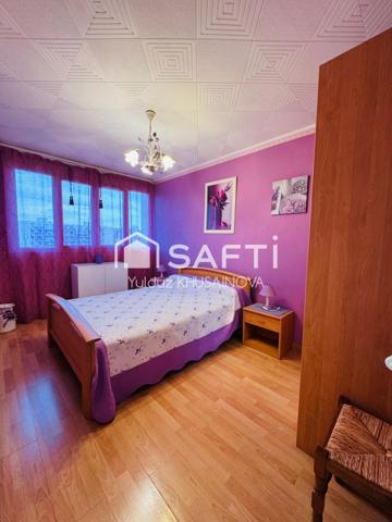 GRAND APPARTEMENT DE TYPE 3 , TRAVERSANT ET LUMINEUX