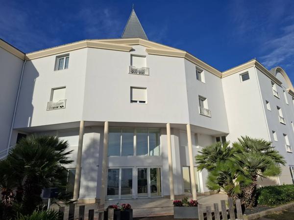 appartement Les Sables-d'Olonne T2 bis avec terrasse, parking et piscine - Tanchet