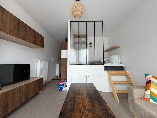 Studio neuf à Louviers meublé