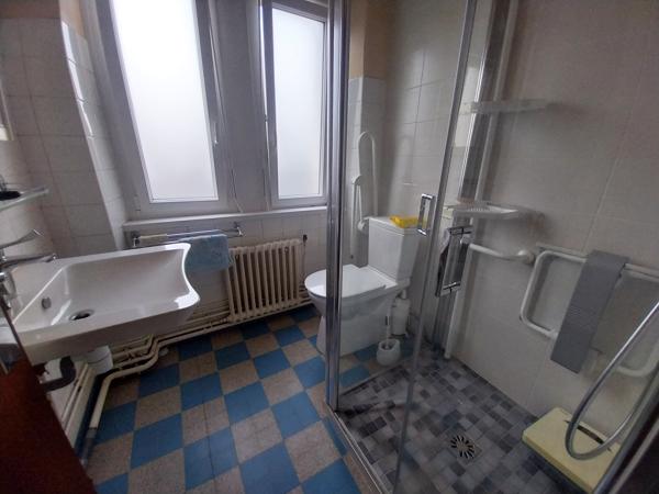 LESCONIL – Maison familiale au cœur du village, proche des plages, des commerces et du port Plobannalec-Lesconil (29740)