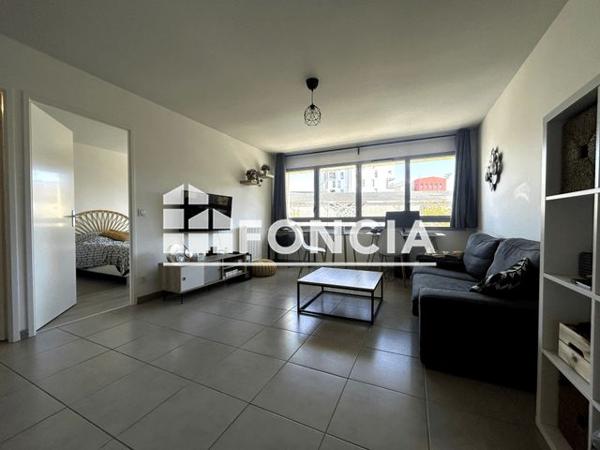 À vendre Studio 43 m² - Bordeaux 33300