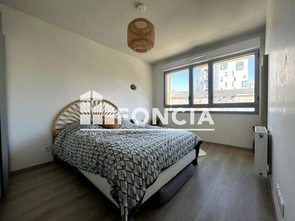 À vendre Studio 43 m² - Bordeaux 33300