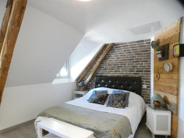 Grande maison à Montignac Lascaux avec parc et sa piscine couverte