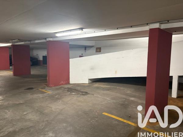 Parking à vendre 11 m² Meudon