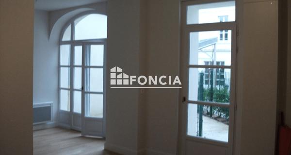 Location Appartement 2 pièces 48.8 m² - Chalon-sur-saône 71100