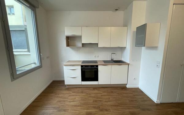 Appartement à vendre    1 pièce • 33,61 m2 Orly