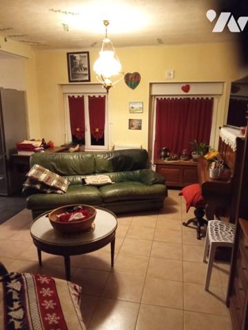 maison 4ch, séjour-cuis., dressing, véranda, jardin, 2 garages et hangars, terrasse