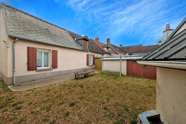 Maison rurale à vendre à Mayet dans la Sarthe (72360), ref : 13861/1677