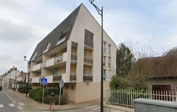 Vente Appartement P3 Garage et parking à rafraîchir Saint-amand-montrond   