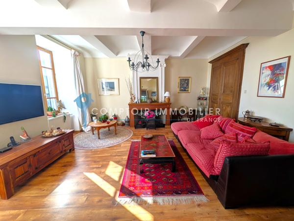 Propriete 26 pièce(s) 15 chambre(s) 530 m²