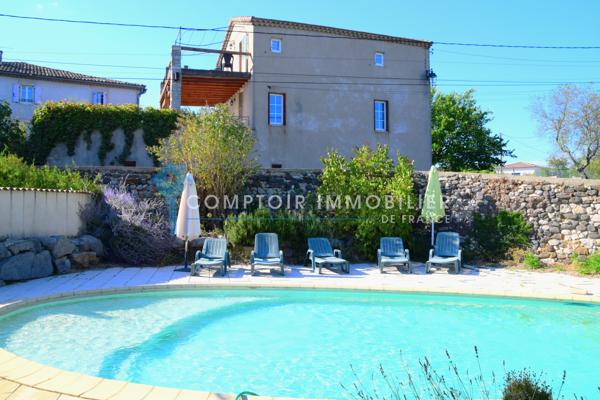 Propriete 26 pièce(s) 15 chambre(s) 530 m²