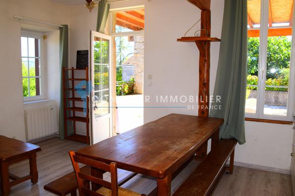 Propriete 26 pièce(s) 15 chambre(s) 530 m²