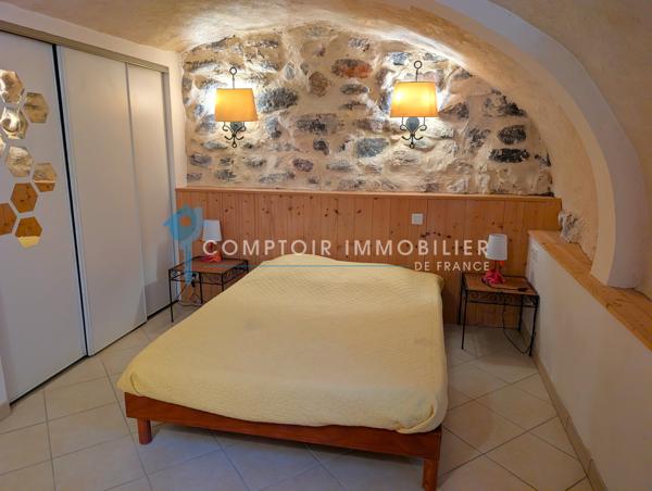 Propriete 26 pièce(s) 15 chambre(s) 530 m²
